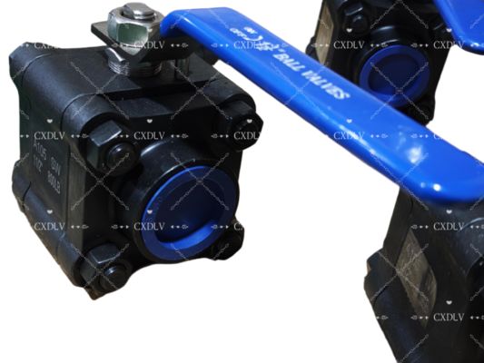 1/2 "-8" ステンレス鋼のスレッドボールバルブ 高層ビルとホテルのために ポンプの圧縮水出口